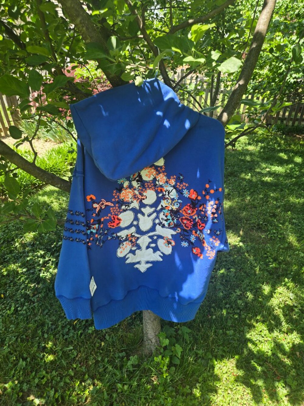 NWT FP Movement At My Best Embroidered Sweat Hoodie In Steller Blue SOLD OUT COL - Picture 7 of 13